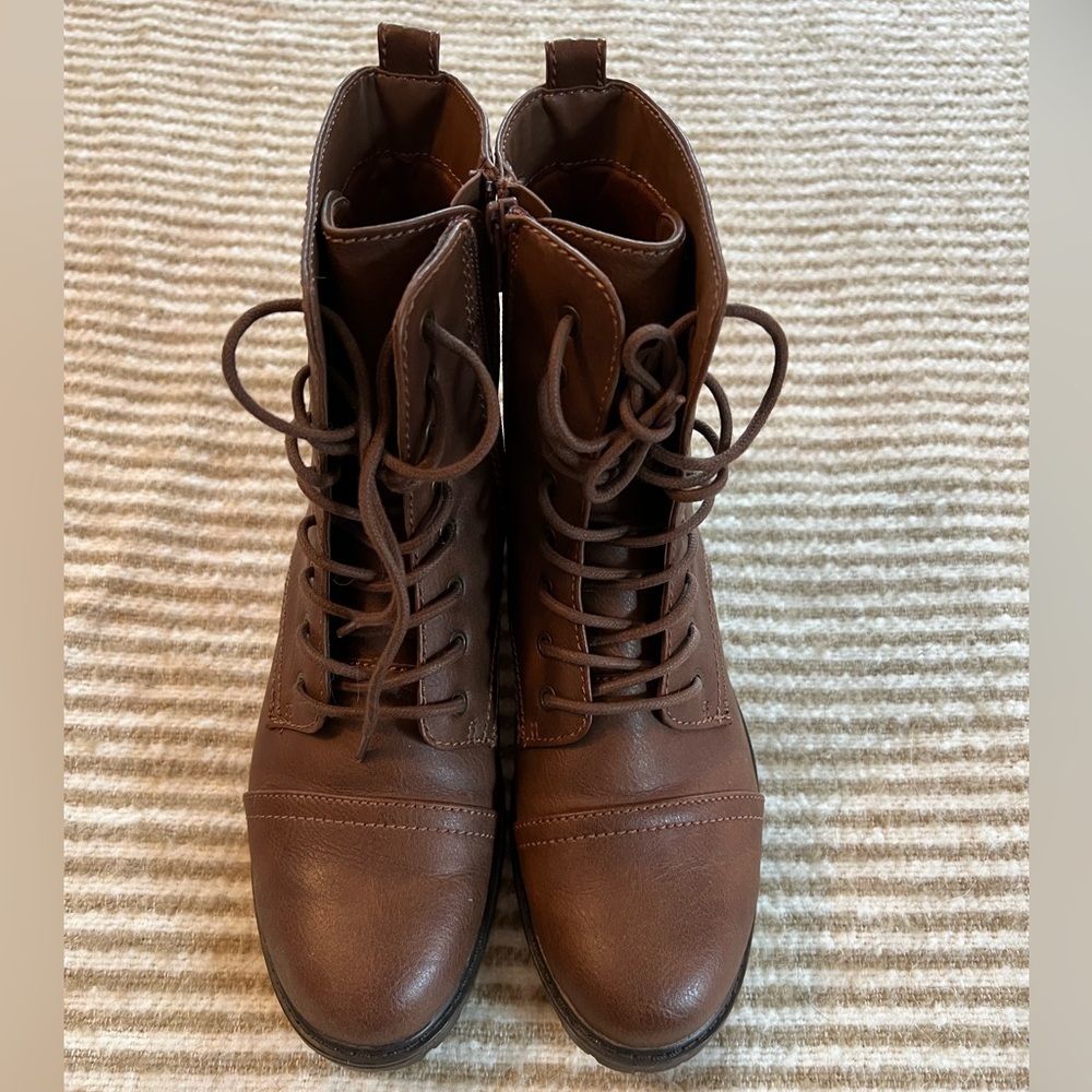 NWOT Target Boots - Size 9